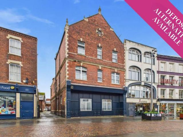 Chelsea Court, Gloucester GL1 1 bed apartment to rent £825 pcm £190 pw