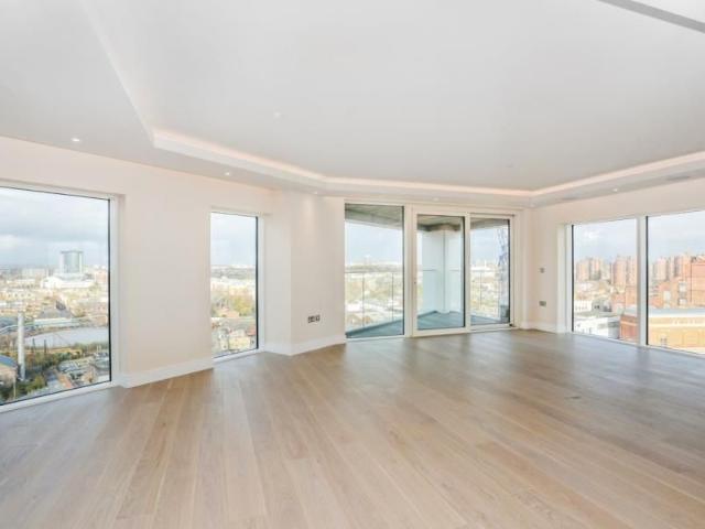 Chelsea Creek Tower, Chelsea Harbour SW6, 3 bed flat to rent, £6,750 pcm | PrimeLocation