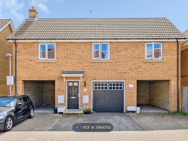 Chelsea Gardens, Bournemouth BH8, 2 bed maisonette to rent, £1,400 pcm | PrimeLocation