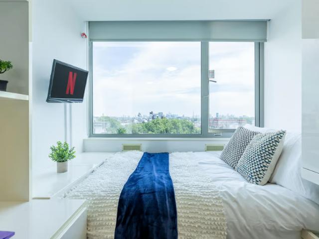 Chelsea Lightfoot Hall, Manresa Road. Studio to rent £2,227 pcm £514 pw