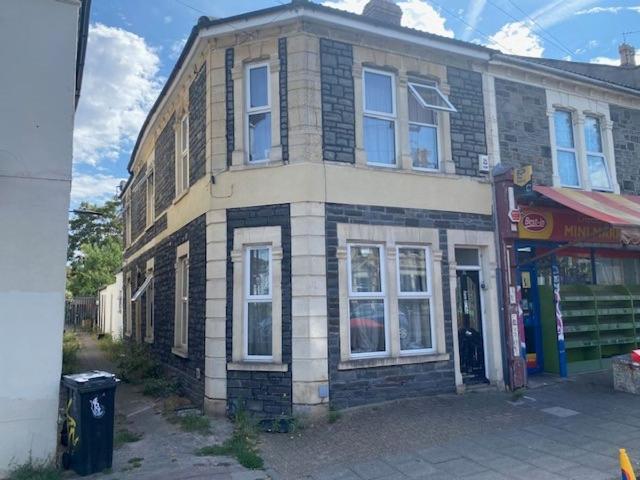 Chelsea Road, Bristol BS5, 2 bed property to rent, £1,400 pcm | PrimeLocation