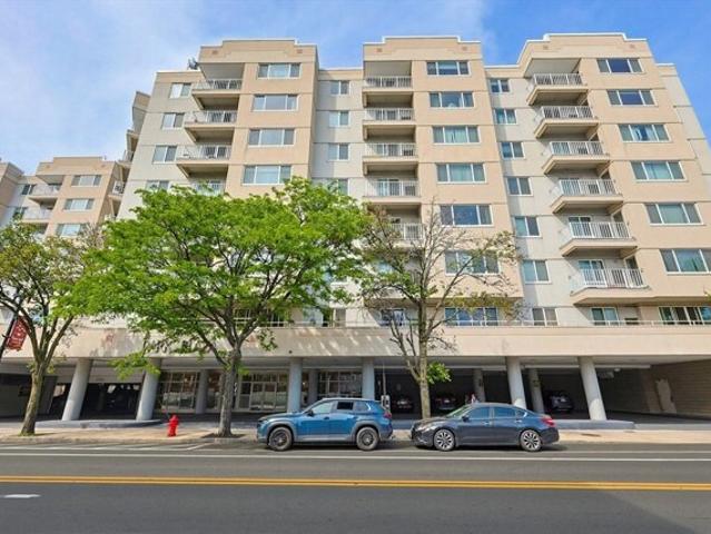 Chelsea St Apt,everett, Condo For Sale