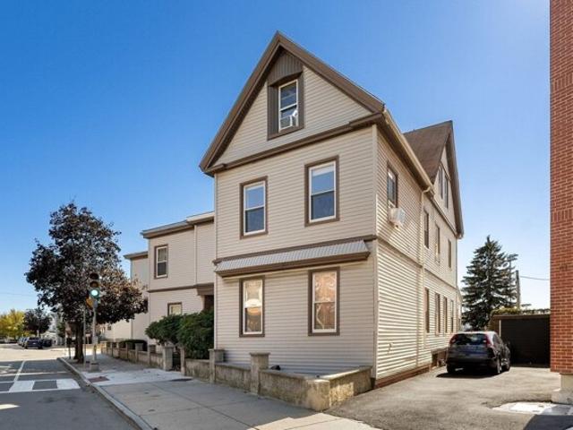 Chelsea St, Everett, Home For Sale