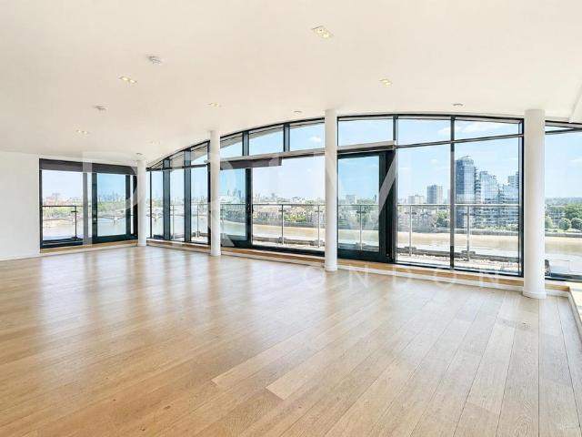 Chelsea Wharf Residences, Chelsea SW10 2 bed penthouse to rent £11,267 pcm £2,600 pw