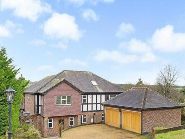 Chelsfield Hill, Orpington, 6 Bedroom Detached