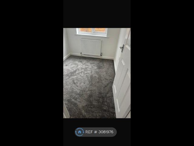 Chelston Ave, Yeovil BA21, 2 bed flat to rent, £900 pcm | PrimeLocation