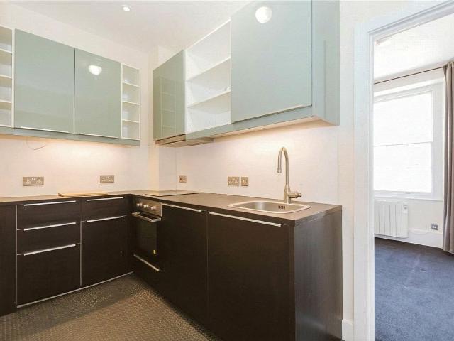 Cheltenham Road, Cotham, Bristol BS6, 1 bed flat to rent, £1,350 pcm | PrimeLocation