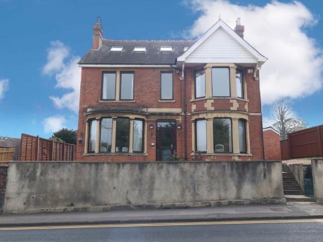 Cheltenham Road, Gloucester GL2, 1 bed flat to rent, £830 pcm | PrimeLocation