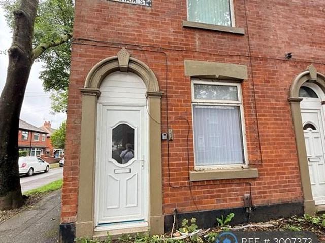 Cheltenham St, Oldham, OL1 2 bed end of terrace house to rent £895 pcm £207 pw