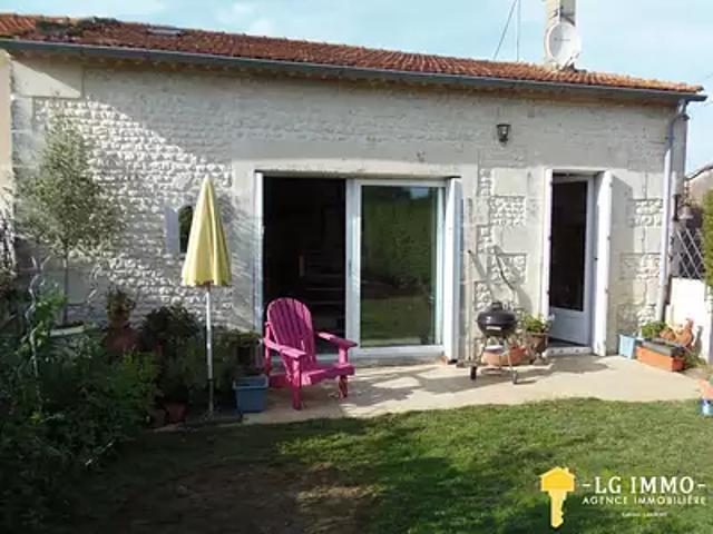 Chenac Saint Seurin d'Uzet 17120 Achat / Vente maison 5 pièces t5