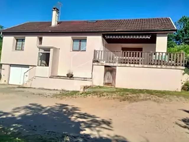 Chenecey Buillon 25440 Achat / Vente maison 4 pièces t4 piscine parking