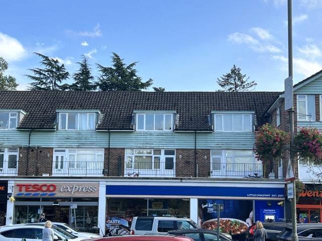Chenies Parade, Amersham, HP7 2 bed flat to rent £1,850 pcm £427 pw