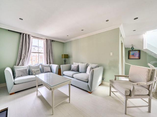 Cheniston Gardens, Kensington, London W8, 2 bed flat to rent, £4,550 pcm | PrimeLocation