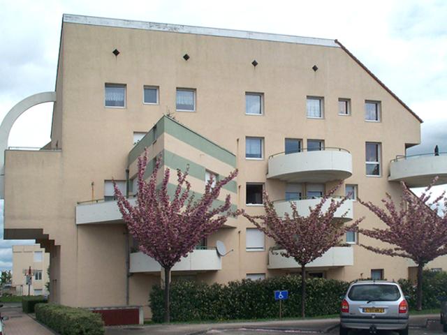 CHENOVE Appartement T3 avec balcon