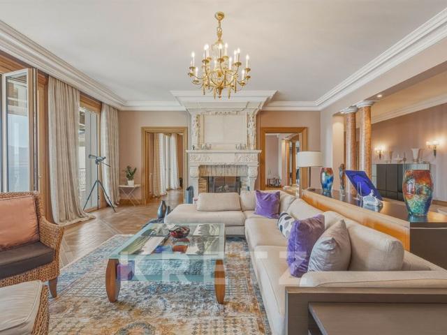 Chens Sur Léman: Majestueuse demeure d’exception pieds dans. 1361m² Chens sur Léman