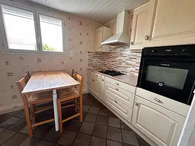 Cheny 89400 Location maison 5 pièces t5 au dernier étage