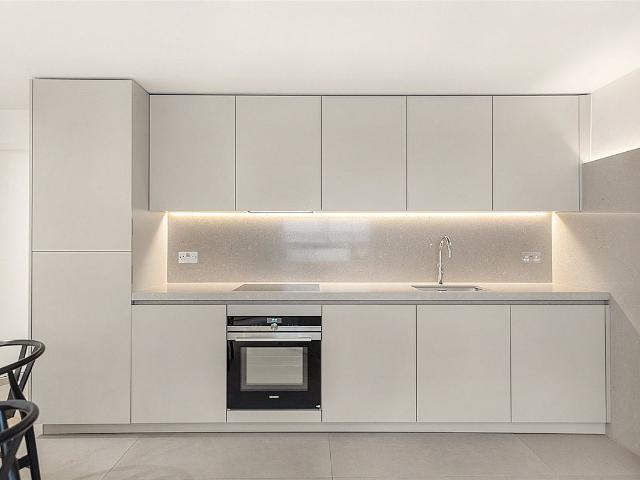 Chepstow Road, Notting Hill W2, 2 bed flat to rent, £3,900 pcm | PrimeLocation