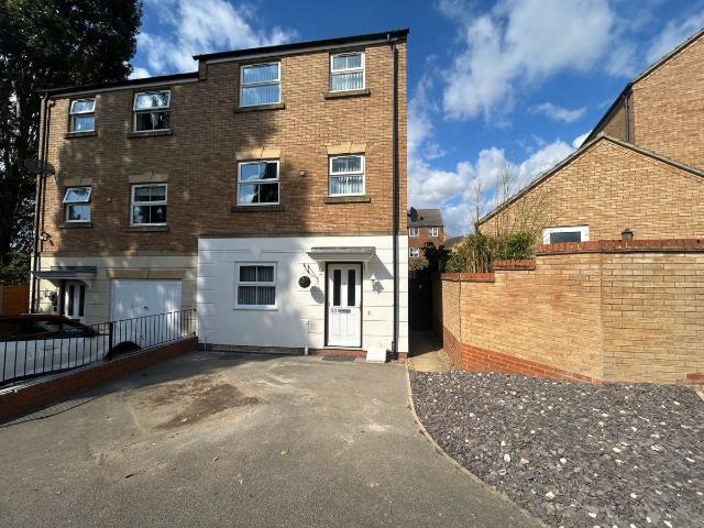 Chepstow Road, Oakley Vale, Corby NN18, 1 bed flat to rent, £633 pcm | PrimeLocation