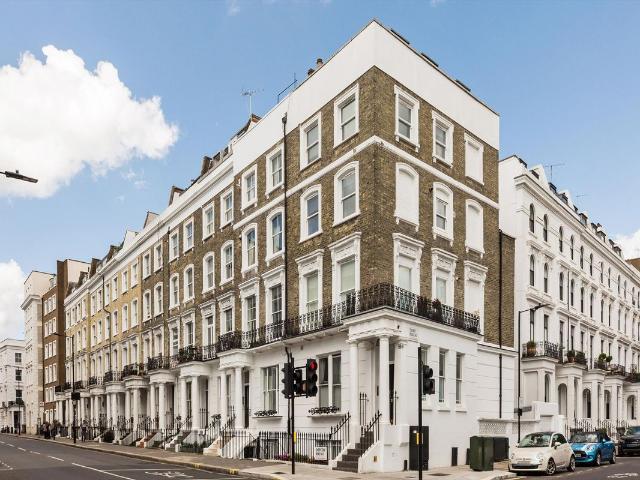 Chepstow Road, London W2 2 bed flat to rent, £3,900 pcm | PrimeLocation