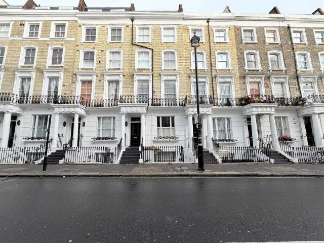 Chepstow Road, London W2, 2 bed flat to rent, £2,975 pcm | PrimeLocation