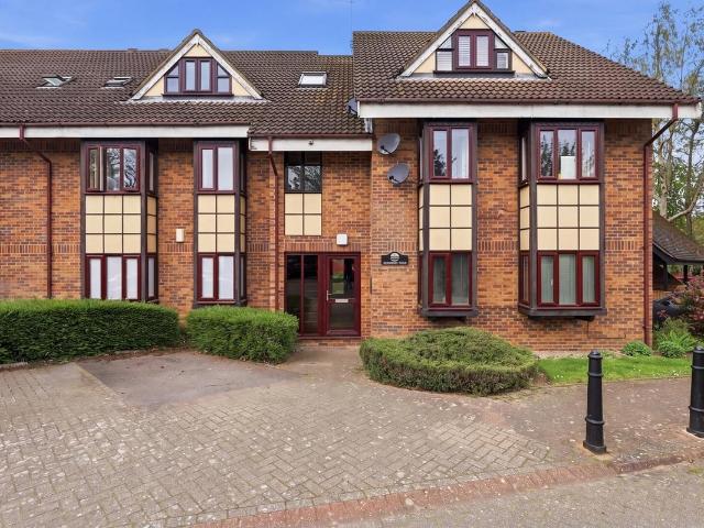 Chequers, Connaught Court, Buckhurst Hill