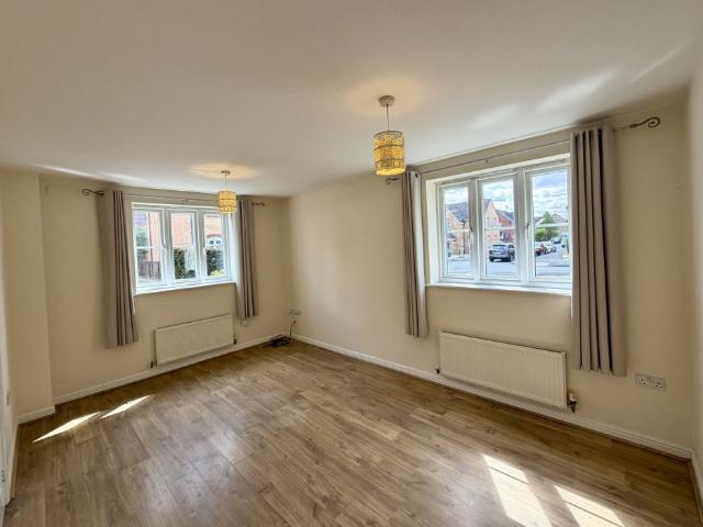 Chequers Close, Corby