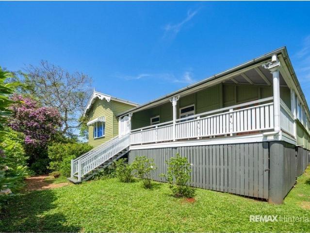 Cherished 1920s Queenslander | One of Maleny's Finest Positions