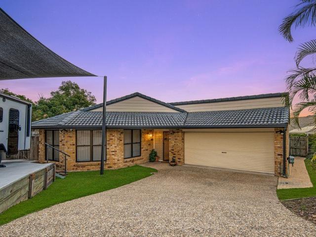 Cherished Family Home on 600sqm with Modern Upgrades, Mountain Views and Endless Convenience