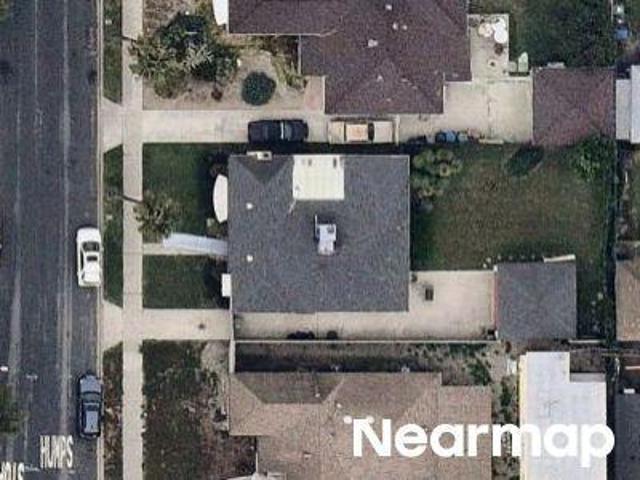 Cherrywood Ave
