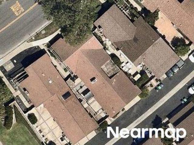 Cherrywood Ln