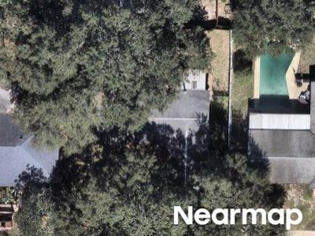 Cherrywood Ln