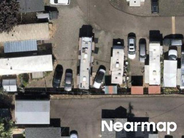 Cherry Ave NE