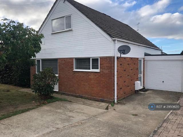Cherry Avenue, Cheltenham, GL53 3 bed detached house to rent £1,800 pcm £415 pw