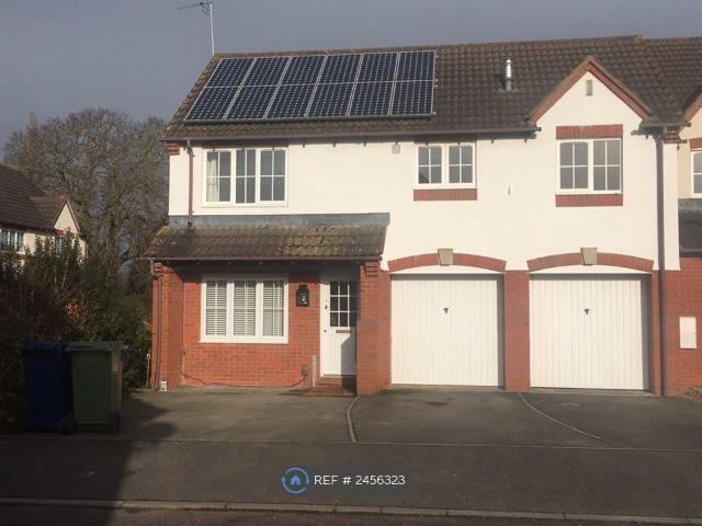 Cherry Blossom Close, Bishops Cleeve, Cheltenham GL52, 2 bed terraced house to rent, £1,200 pcm | PrimeLocation