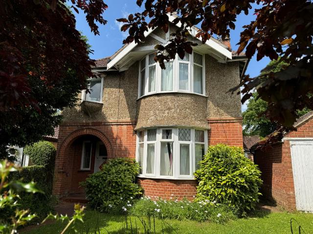 Cherry Drive, Canterbury CT2, 4 bed property to rent, £1,800 pcm | PrimeLocation