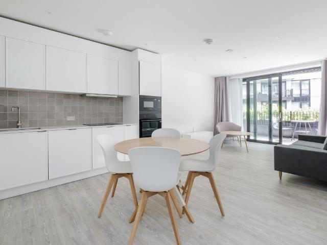 Cherry Park Lane, London E20, 1 bed flat to rent, £2,670 pcm | PrimeLocation