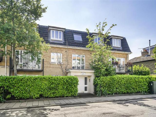 Cherry Tree House, Twickenham 2 bed apartment to rent £2,200 pcm £508 pw