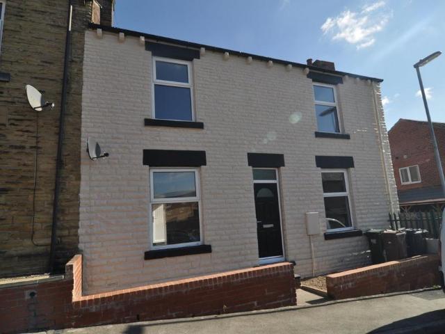 Cherry Tree Street, Elsecar 1 bed flat to rent £625 pcm £144 pw