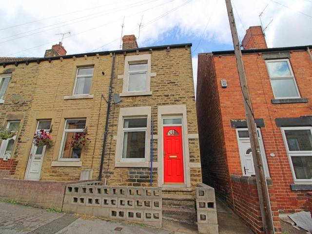 Cherry Tree Street, Hoyland, Barnsley 2 bed end of terrace house to rent £700 pcm £162 pw