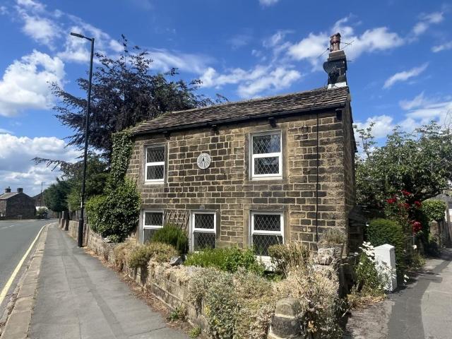 Cherry Trees, Burley In Wharfedale. 3 bed detached house to rent £1,600 pcm £369 pw