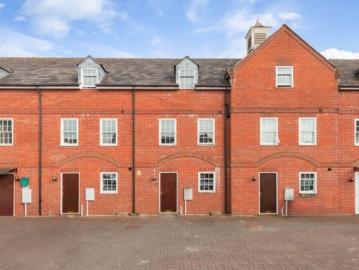 Cherwell Wharf, Banbury OX16, 4 bed terraced house to rent, £1,400 pcm | PrimeLocation