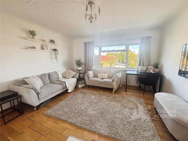 Chertsey Road, Ashford, Surrey TW15, 2 bed maisonette to rent, £1,600 pcm | PrimeLocation
