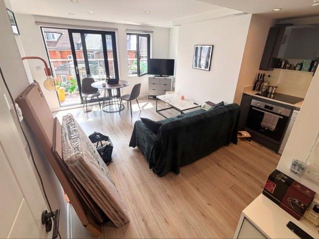 Chertsey Road, WokingProperty for lettings Seymours