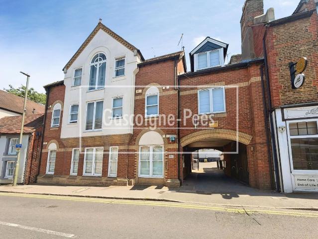 Chertsey Street, Guildford GU1, 1 bed flat to rent, £1,500 pcm | PrimeLocation