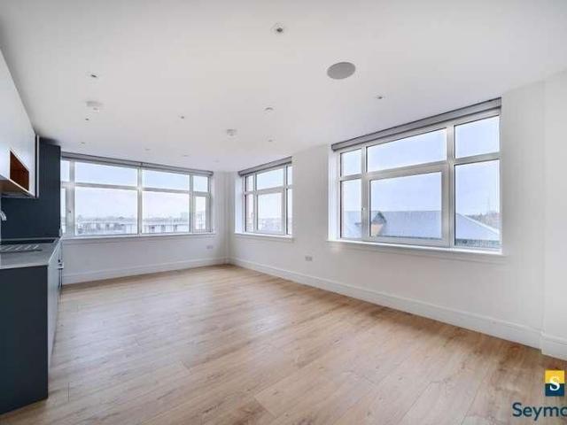 Chertsey, Surrey, KT16