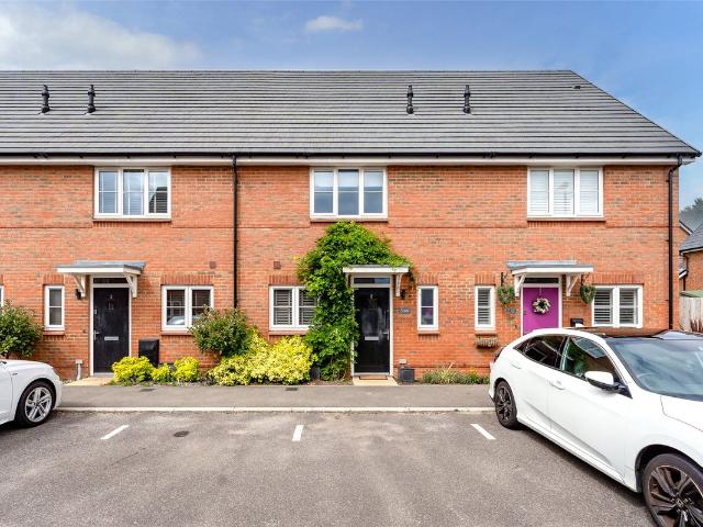 Chervil Mead, Angmering, Littlehampton, West Sussex BN16, 2 bed terraced house to rent, £1,550 pcm | PrimeLocation