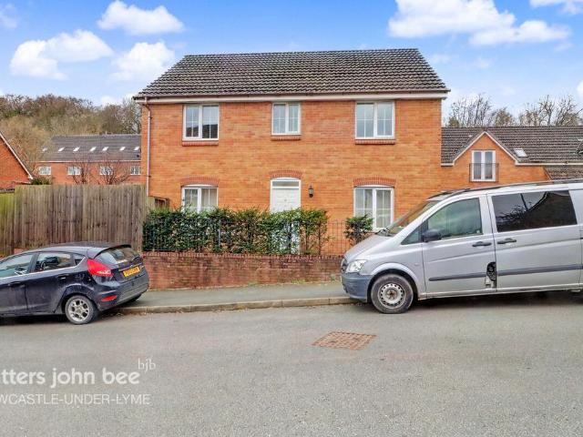 Chervil Close, Newcastle 4 bed detached house to rent £1,950 pcm £450 pw