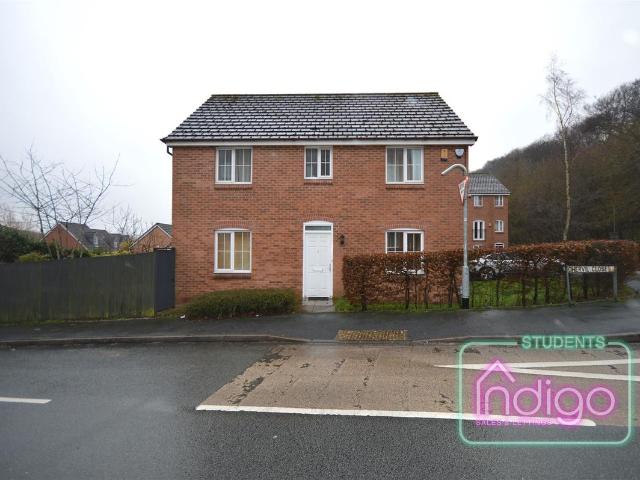 Chervil Close, Newcastle ST5, 4 bed property to rent, £2,145 pcm | PrimeLocation