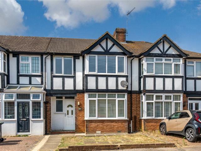 Chesford Road, Luton, Bedfordshire LU2, 3 bed terraced house to rent, £1,600 pcm | PrimeLocation