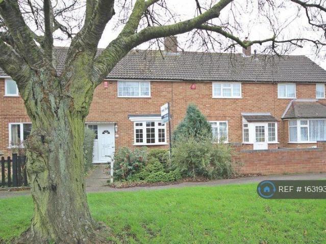 Chesford Road, Luton, LU2 3 bed terraced house to rent £1,700 pcm £392 pw